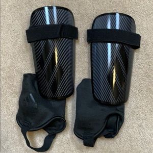 ADIDAS X Club Soccer Shin Guards MEDIUM